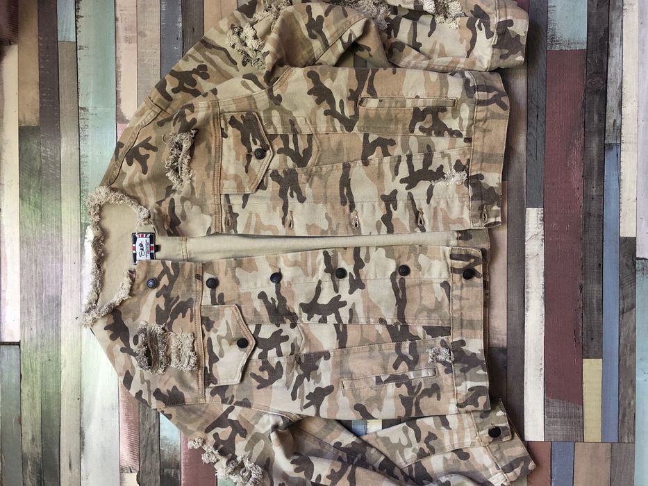 Камуфлажно дънково яке