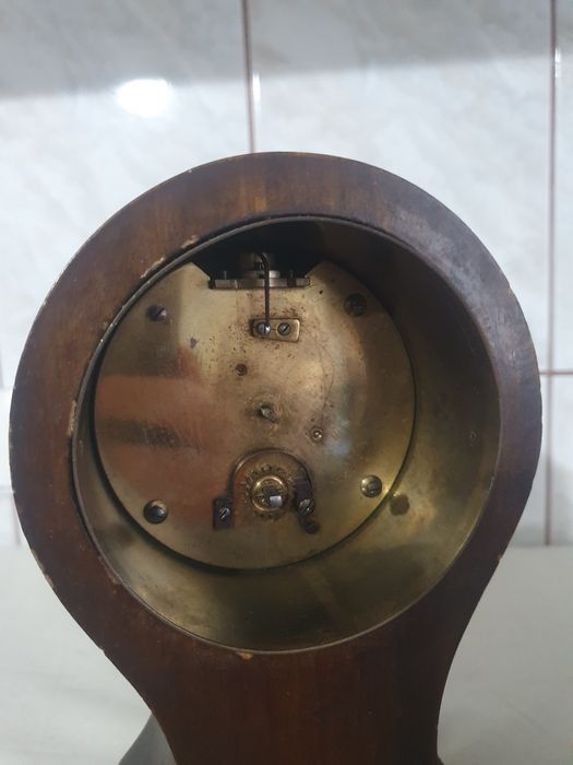 Ceas Antik de Semineu