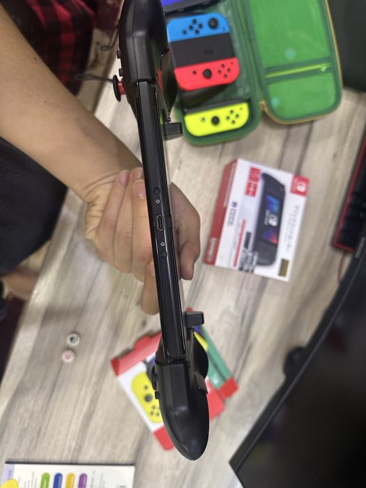 Nintendo Switch Oled Чипованный 64+256 gb МЕГА Комплект!