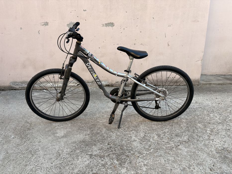 Bicicleta specialized rotii 24 copii