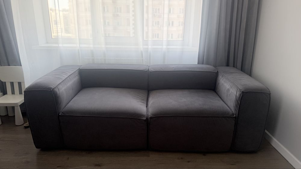 Продам два дивана срочно