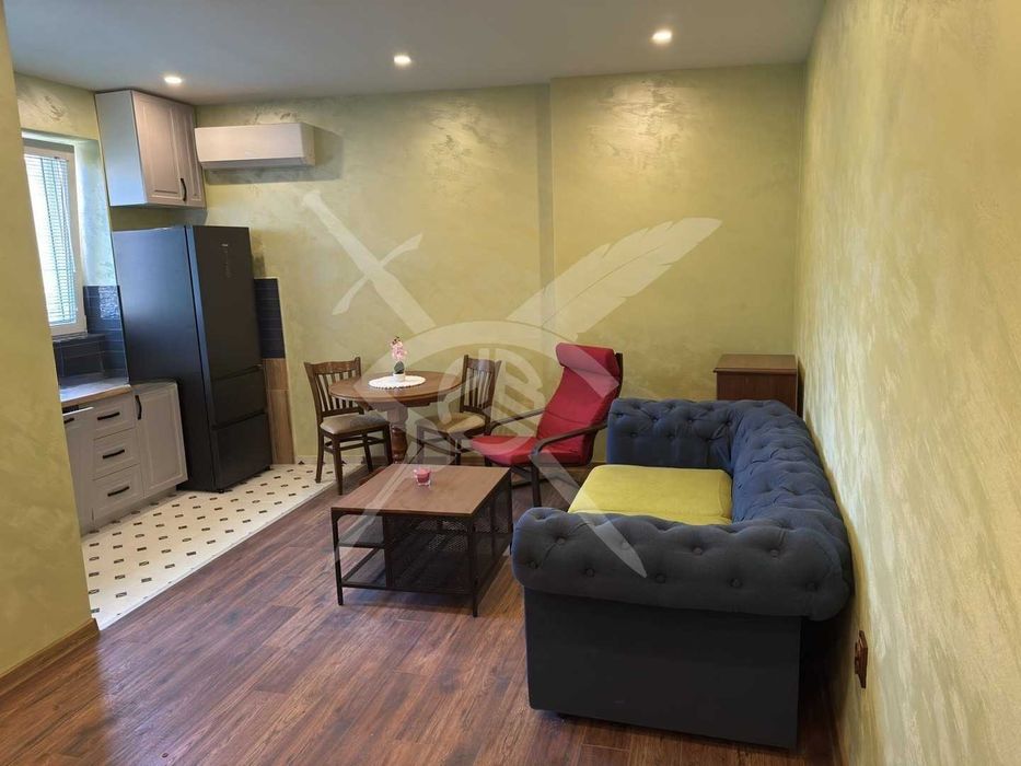 Дава се под наем Двустаен апартамент в София, Център - 42 кв.м за 650 € - Снимка #2
