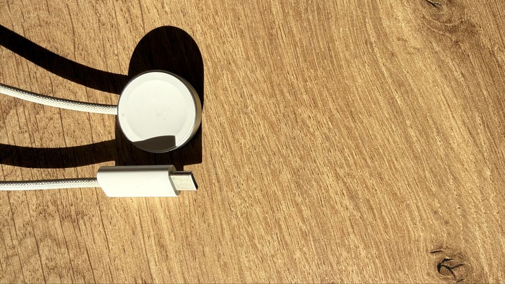 Apple Watch band original 45 mm + încărcător magnetic original Apple