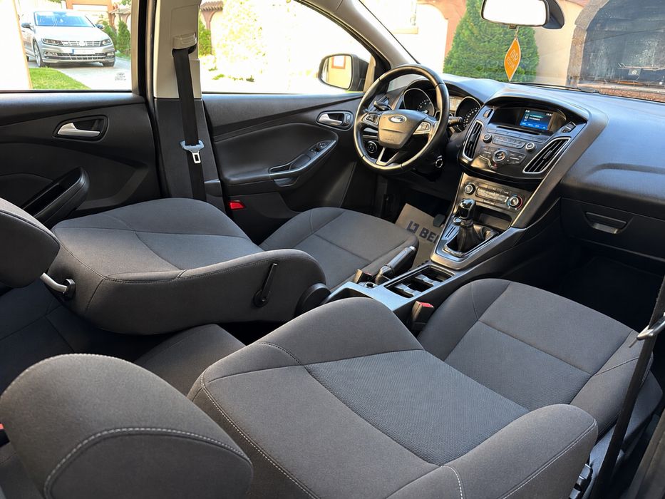 FORD Focus 2018 — imagine 3