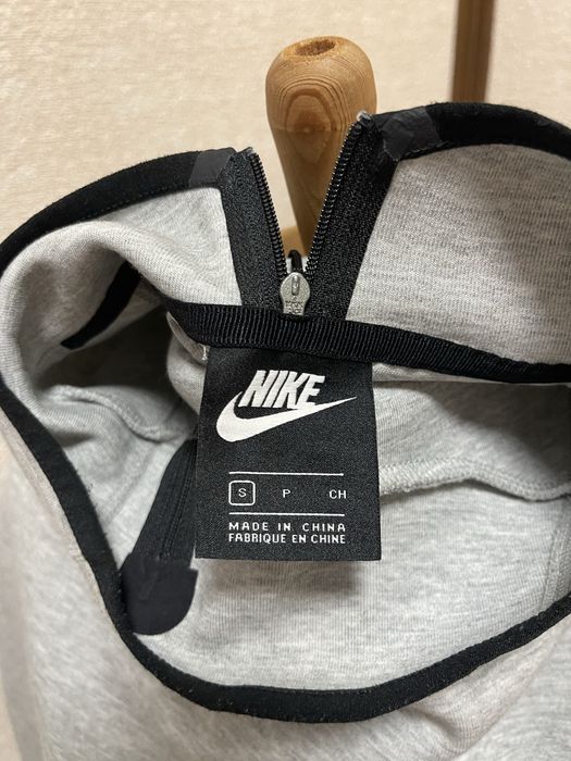 Кофта NIKE женская