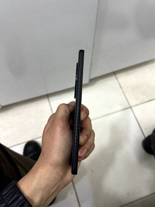 Xonor x9a 256/8 xolati yaxshi