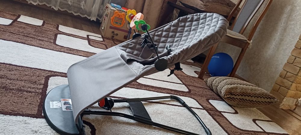 Шизлонг для малышей