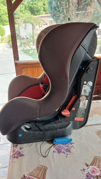 Scaut auto pe copil nania
