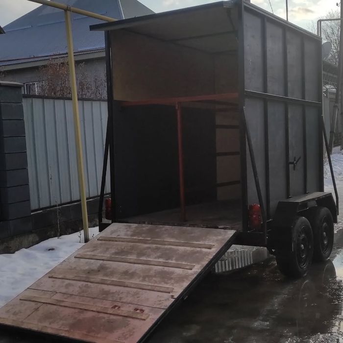 Коневоз / скотовоз