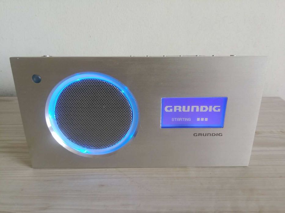 Grundig Cosmopolit 7 WEB Aluminium WLAN Radio (DAB+, RDS Tuner)