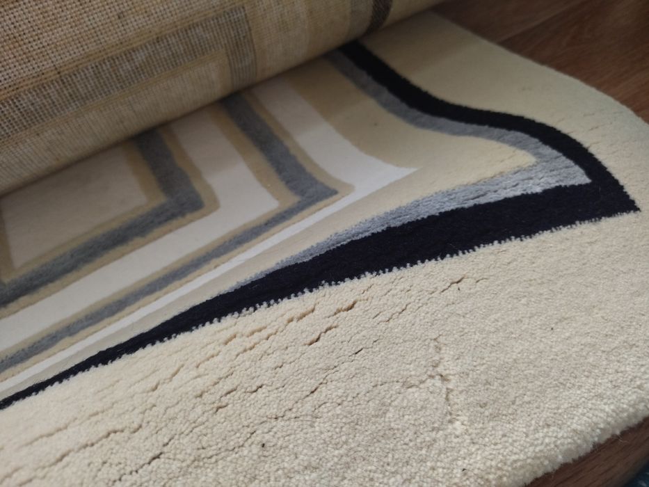 Продам ковёр качественный