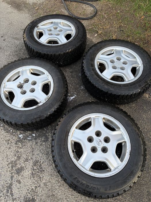 Camry камри диски зимние шины