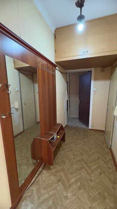 Продается 1/2/5 на Авиасозлар-2 40 кв2 (R)