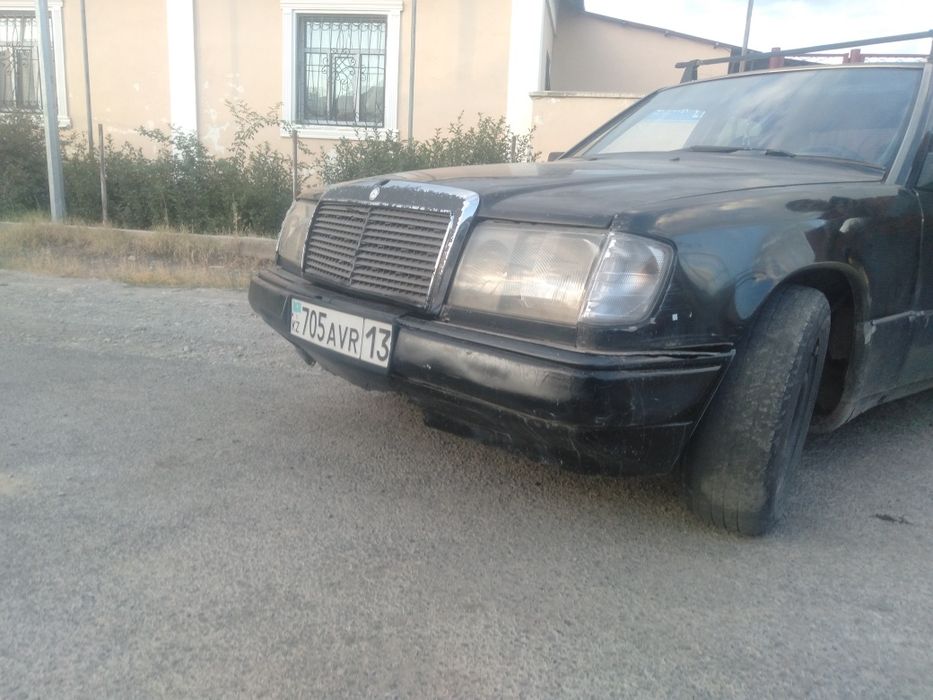 Мерседес   124 .   2 куб