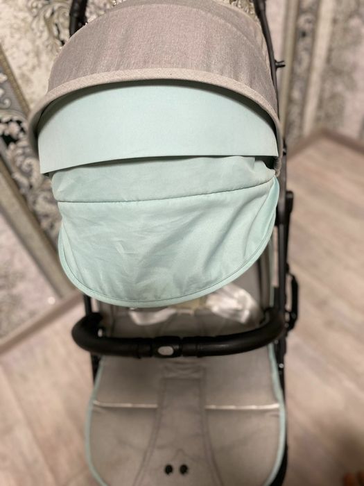 Срочна продам коляску