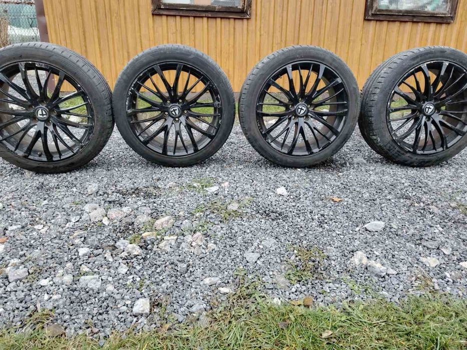 Джанти Томасон 19