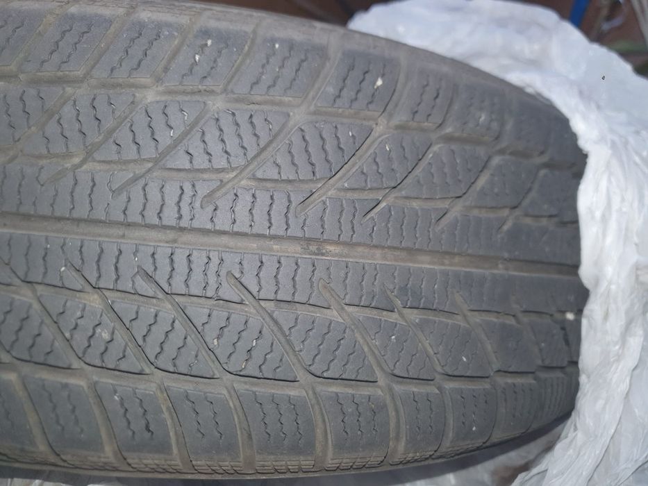 Roti cu janta de tabla 185/65 R14 Iarna