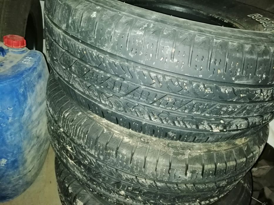 Продам резину с дисками комплект