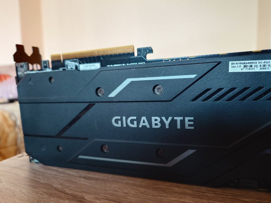 Видеокарта Gigabyte GTX 1660 Super Gaming OC