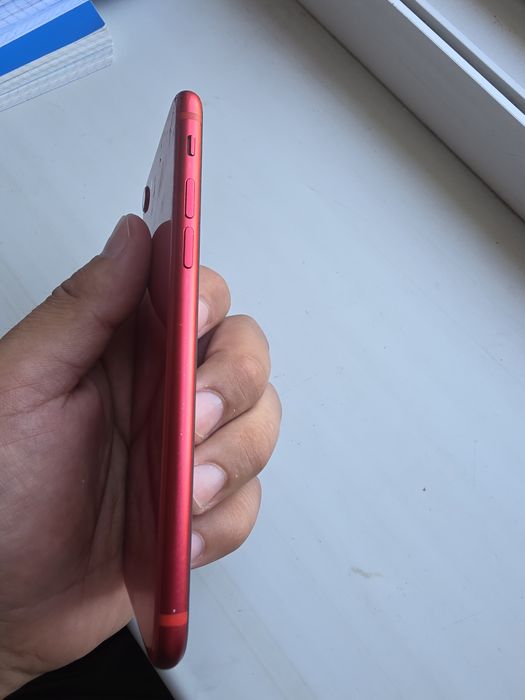 Iphone se срочно сатылады