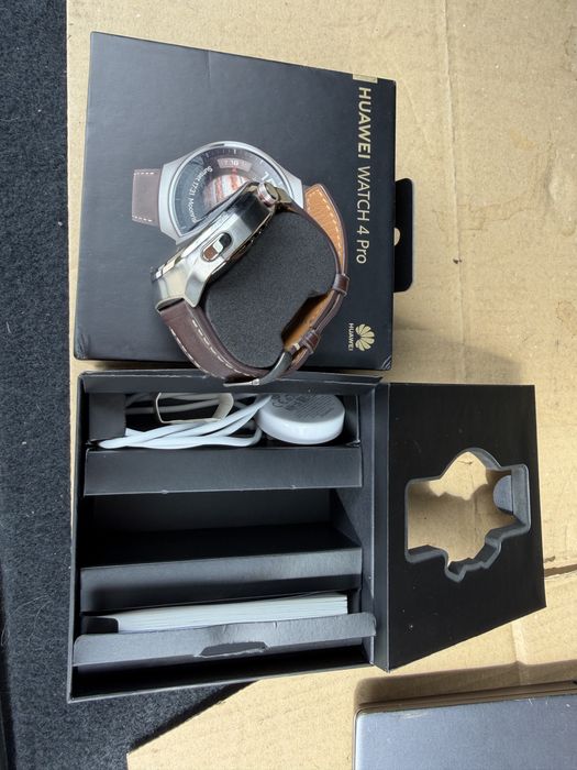 Huawei watch 4 pro la cutie