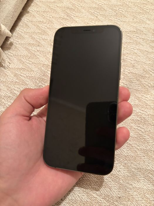 Iphone 12 pro 256 81%