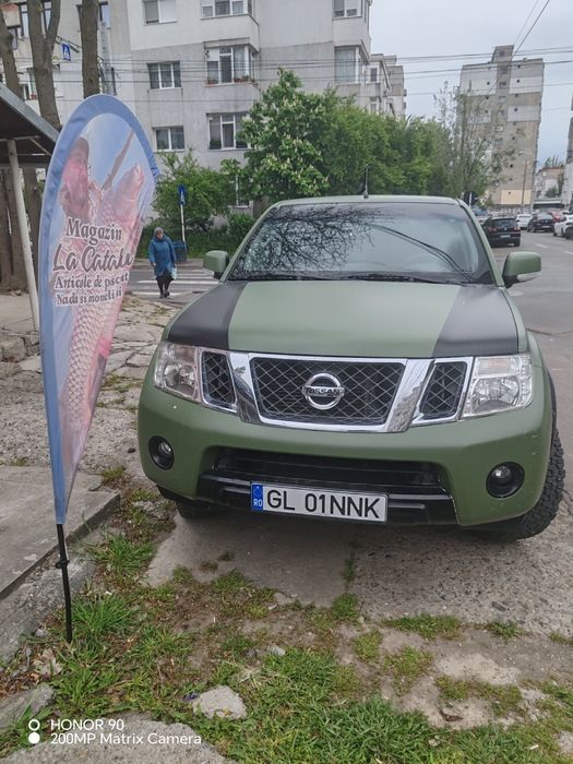 Vând Nissan Navara 2014 automat, preț 10500e