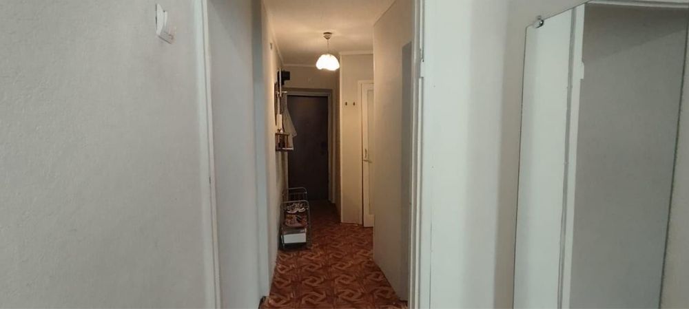 Сдам комнату девочке студентке на подселение,