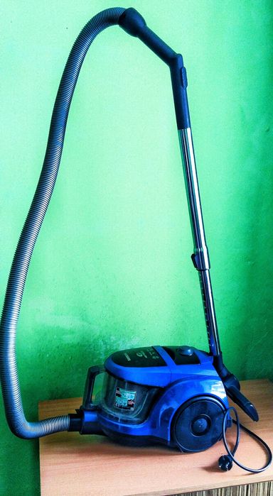 Два  Пылесоса  Samsung