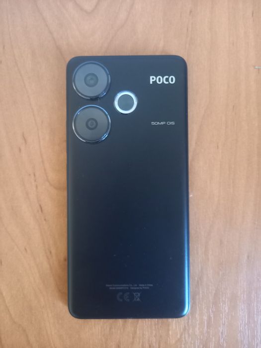 Poco F6 12/512 gb