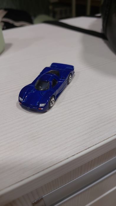 Продам гараж с машинками хотвиллс.