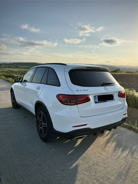 Mercedes Glc, Amg 197 cp,4x4 benzina+electric consum redus