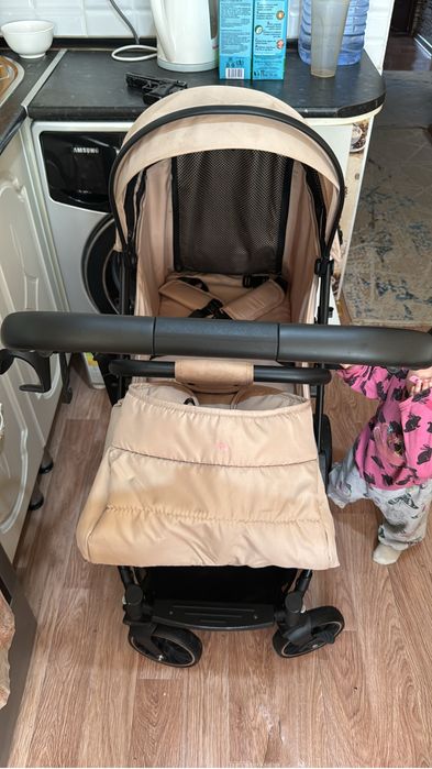 Продам коляску в отличном состоянии