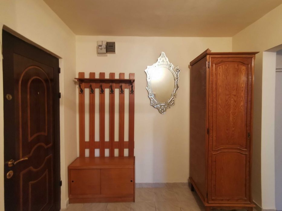 Închiriez apartament cu 2 camere – Craiova, cartier 1 Mai
