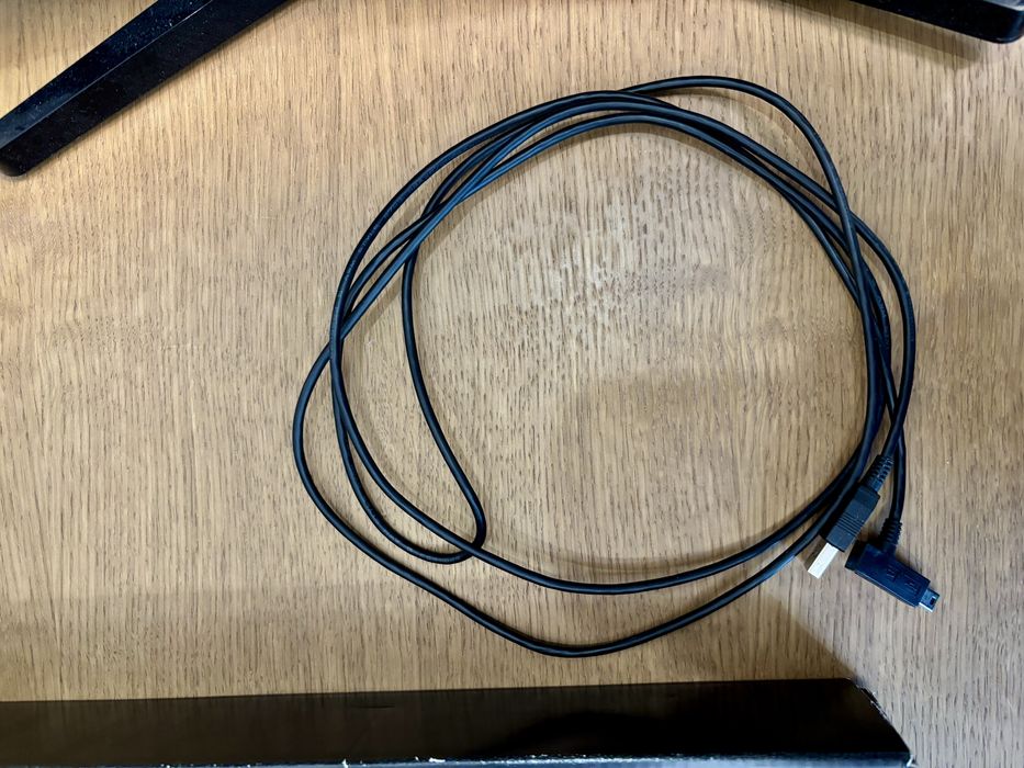 Wacom Intuos Pro Medium – графичен таблет (без дисплей)