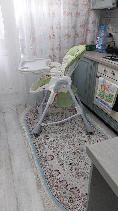 Продам детский столик!