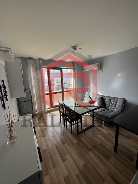 Дава се под наем Двустаен апартамент в Варна, Възраждане 3 - 50 кв.м за 382.5 € - Снимка #3