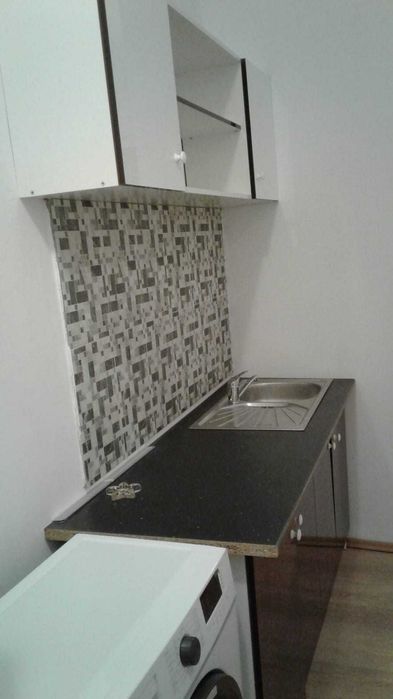 Proprietar închiriez 1 cameră într-un apartament 4 camere