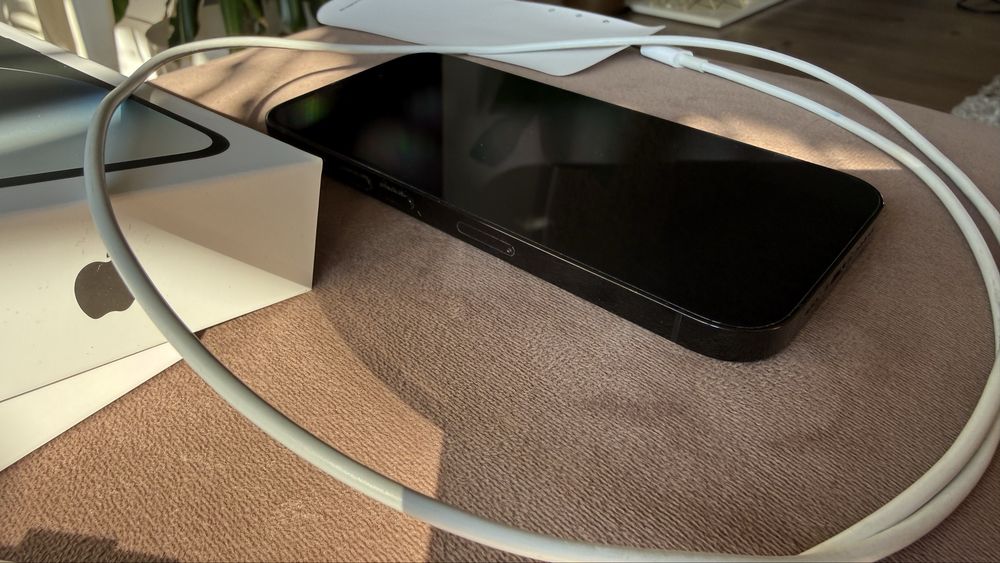 iPhone 14 pro като нов