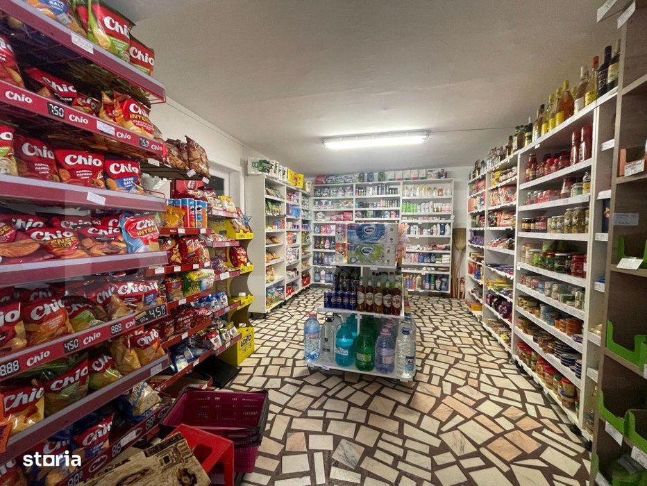 Spatiu Comercial de vanzare, 7 incaperi, 79mp, zona Cetate