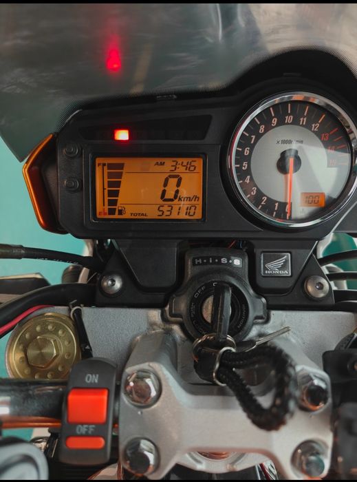 Honda hornet pc36 din 2006