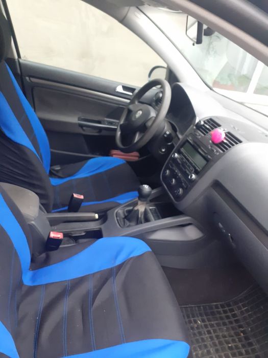Volkswagen golf 5 1,6 benzina