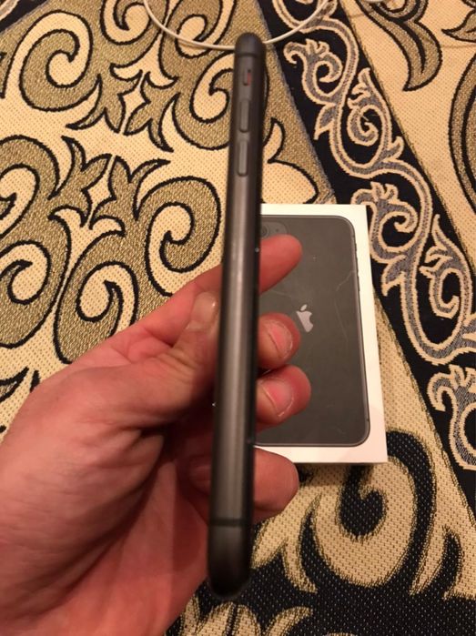 Айфон 11 64гб