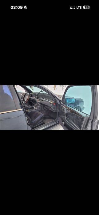 Продам машину мерседес w210