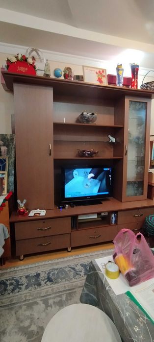 Продам Шкаф , Сервант. в Идеальном состоянии