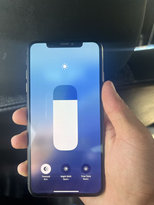 Iphone xsmax gold 64/77% xolati tiniw