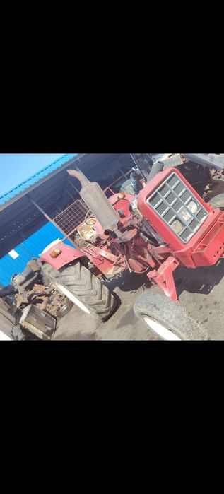 Piese tractor international 484