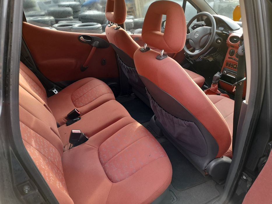 Interior rosu complet scaune+bancheta Mercedes A-Class w168