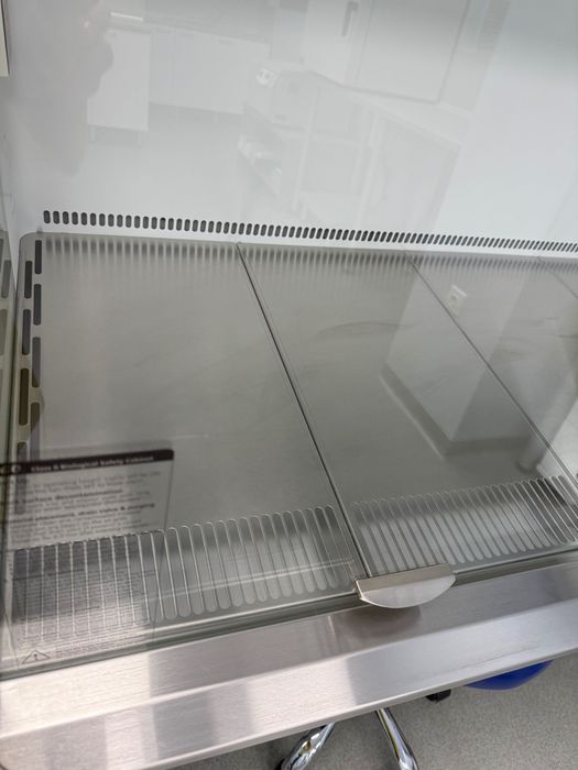 Ламинаран бокс с хепа филтри Airstream Клас II 1.2 m