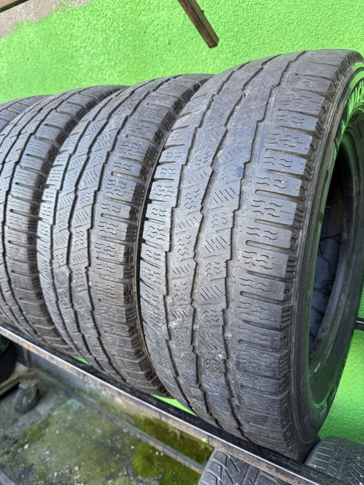 235/65/16c MICHELIN Agilis Alpin DOT 19/22